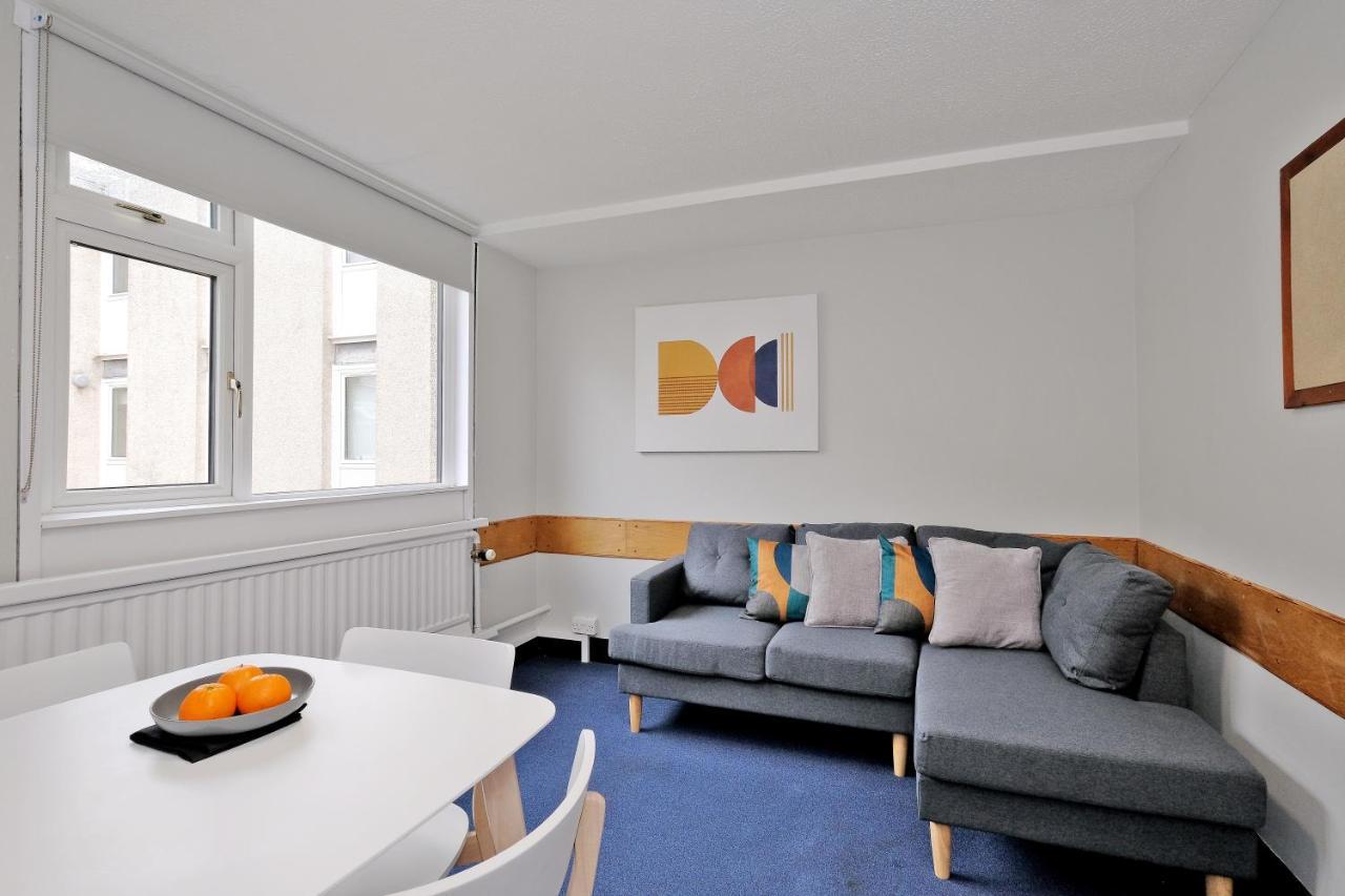 Cooper Court Apartment Абърдийн Екстериор снимка