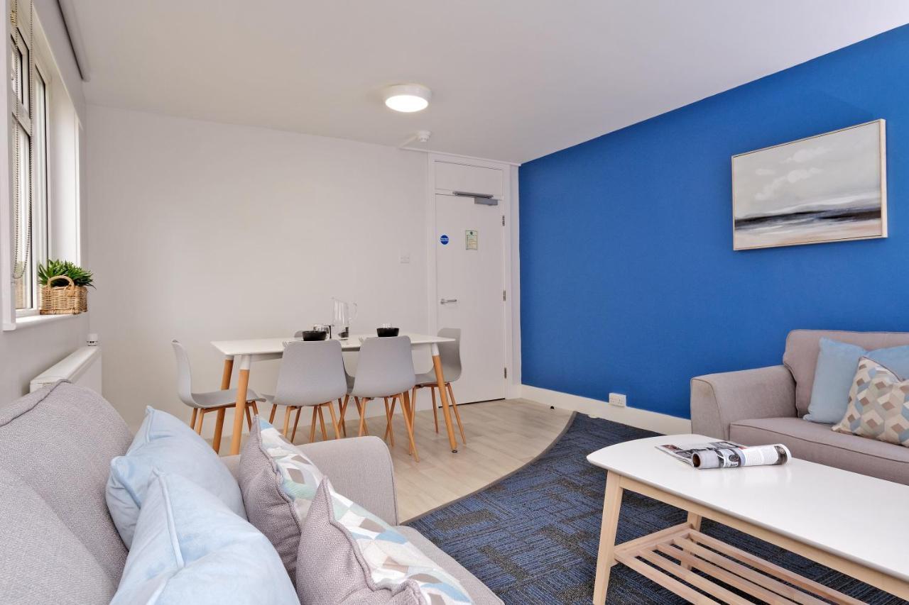 Cooper Court Apartment Абърдийн Екстериор снимка