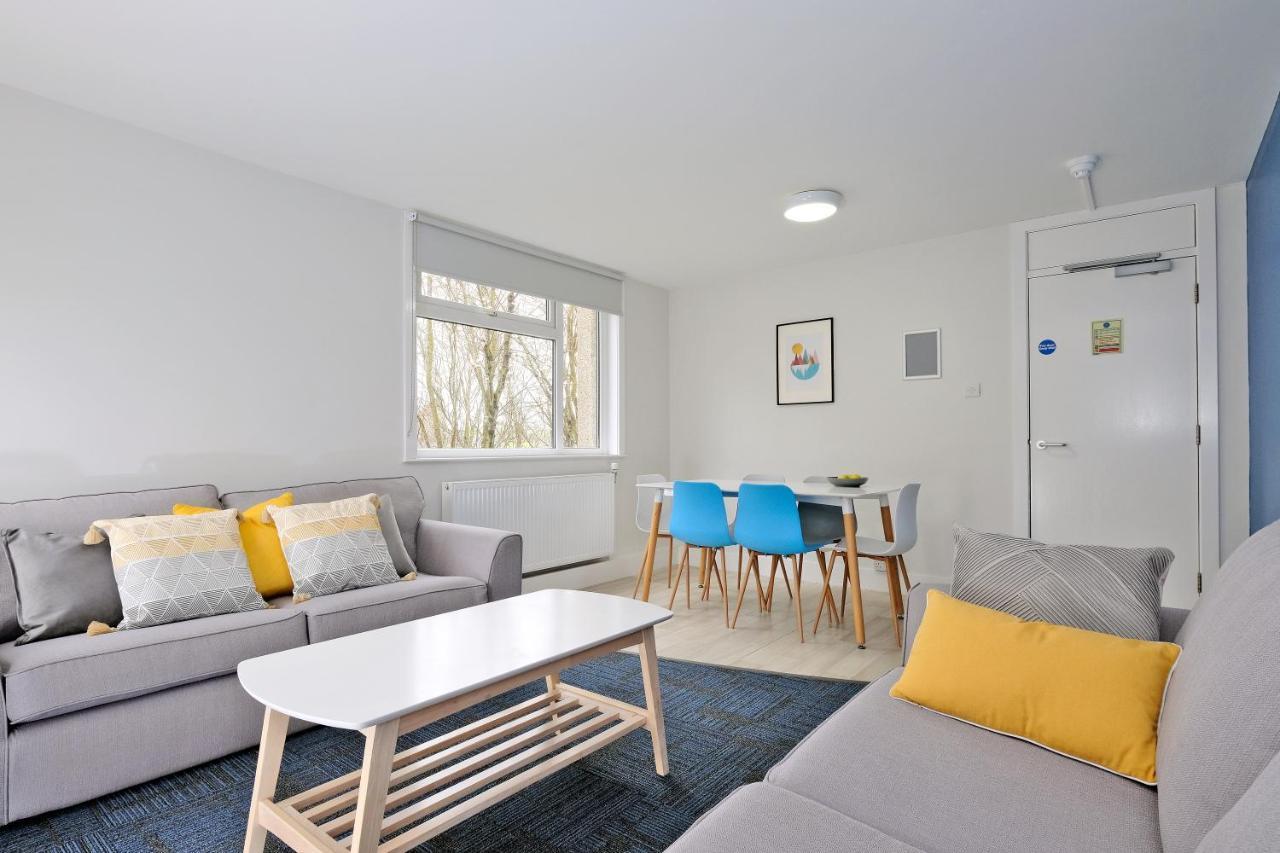 Cooper Court Apartment Абърдийн Екстериор снимка