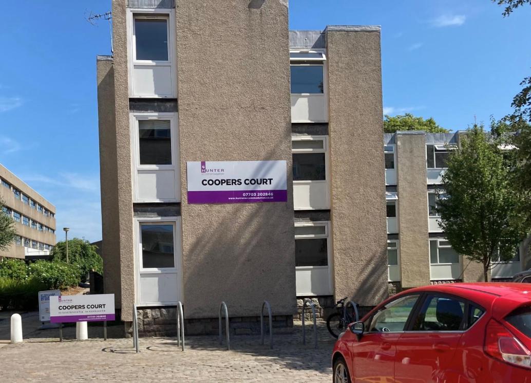 Cooper Court Apartment Абърдийн Екстериор снимка